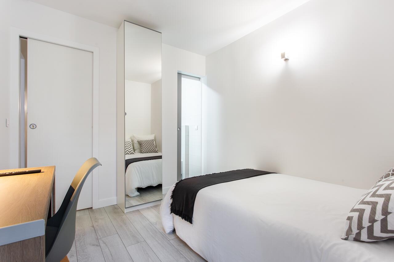 D&E - Paris-Disney - Holidays Apartment - Appartement De Vacances - 5 Chambres- 5 Sdb - 5 Bedrooms - 5 Bathrooms - Netflix Champs-Sur-Marne Exterior photo