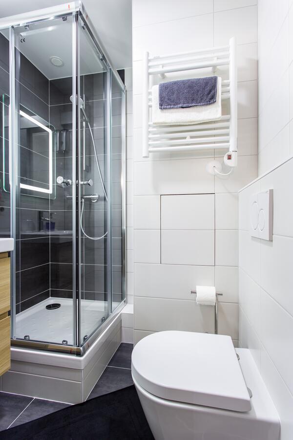 D&E - Paris-Disney - Holidays Apartment - Appartement De Vacances - 5 Chambres- 5 Sdb - 5 Bedrooms - 5 Bathrooms - Netflix Champs-Sur-Marne Exterior photo