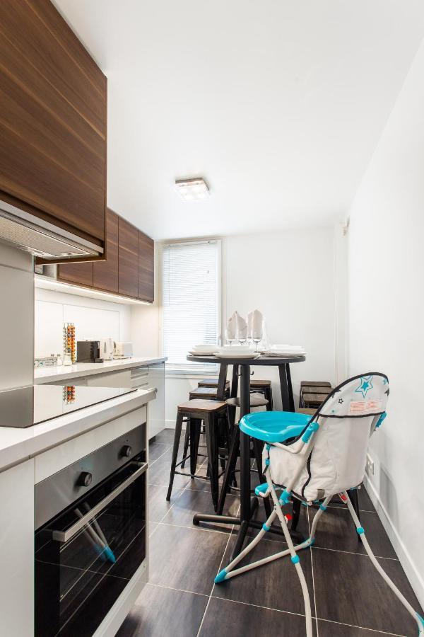 D&E - Paris-Disney - Holidays Apartment - Appartement De Vacances - 5 Chambres- 5 Sdb - 5 Bedrooms - 5 Bathrooms - Netflix Champs-Sur-Marne Exterior photo
